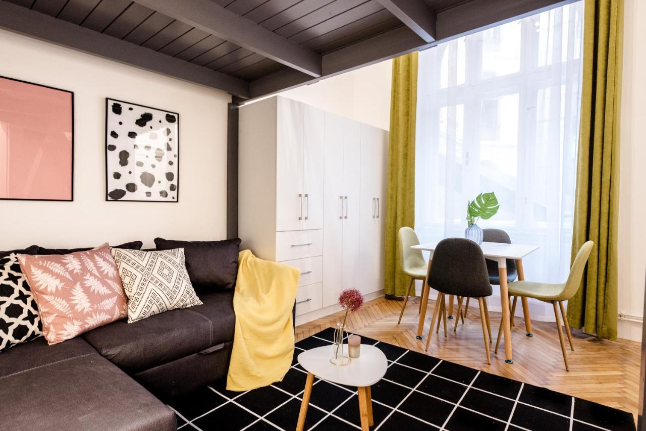 Rainbow Dream Apartment Budapest Eksteriør billede